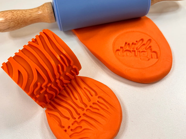 Rainbow Brights Scented Playdough - Sunset Orange (280g Jar)