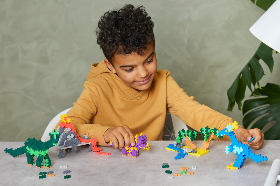 Plus-Plus - Learn to Build Dinosaurs - 600pc Set