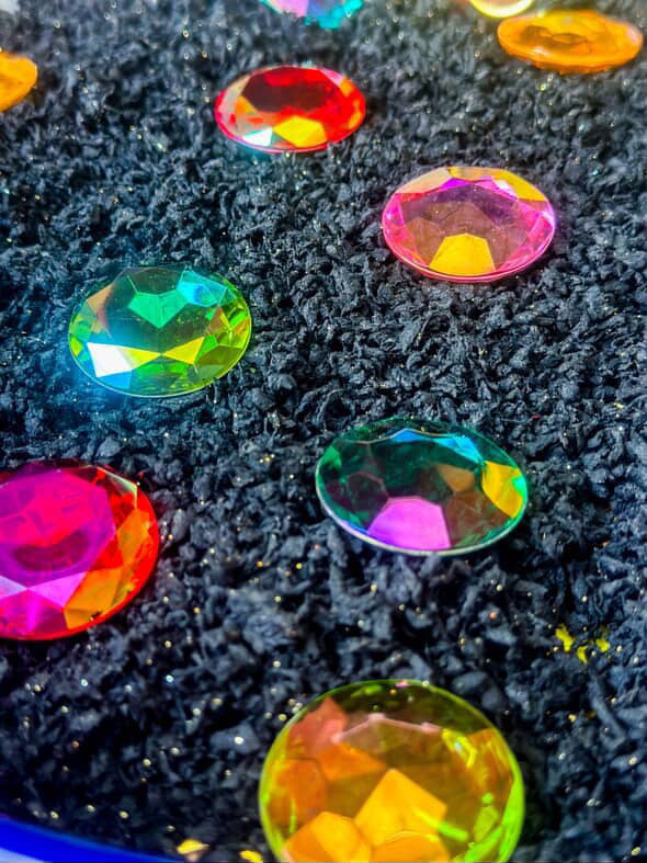 Pointed Back Gems - Aurora Borealis (Clear Window)