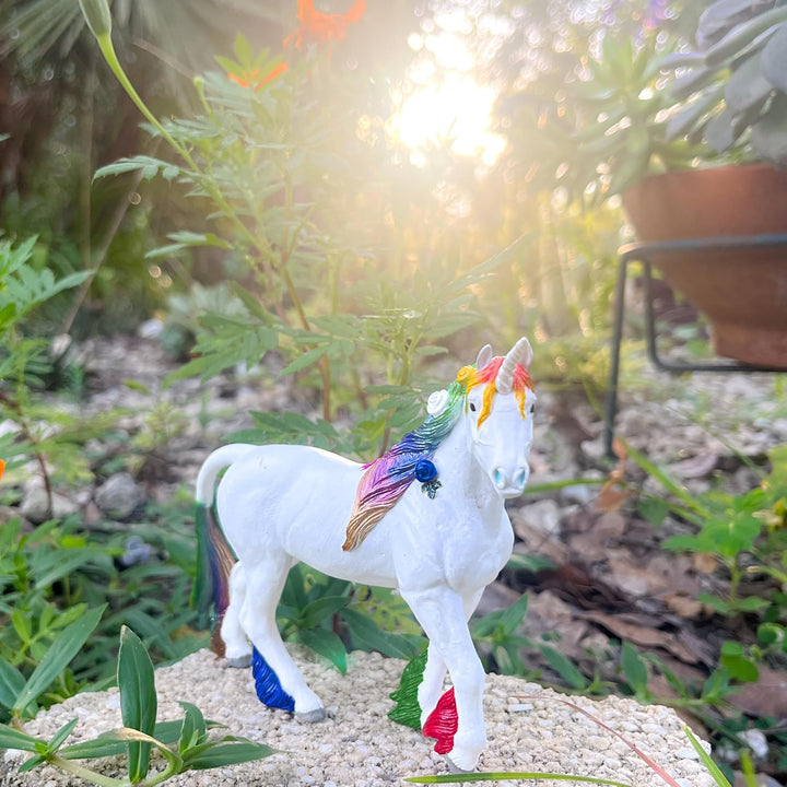 Safari - Rainbow Unicorn