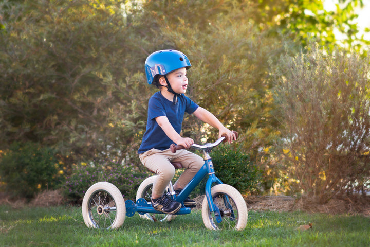 CoConuts - Vintage Helmet - Blue