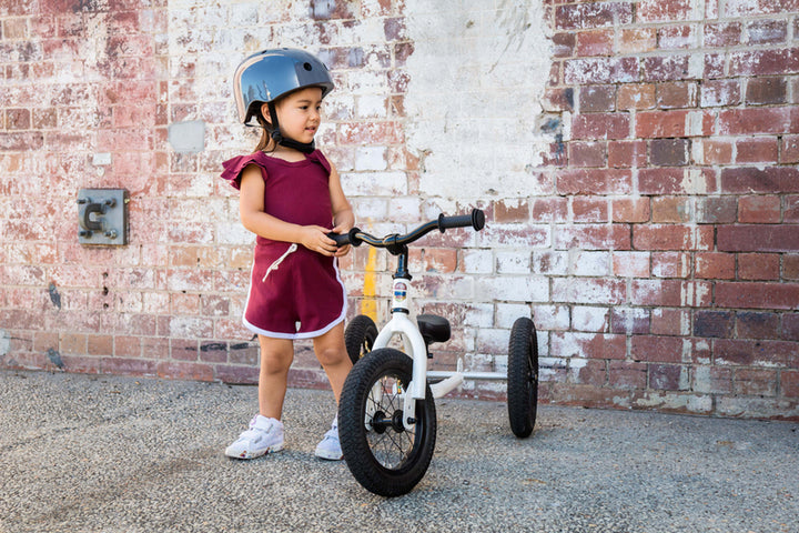 CoConuts - Vintage Helmet - Grey