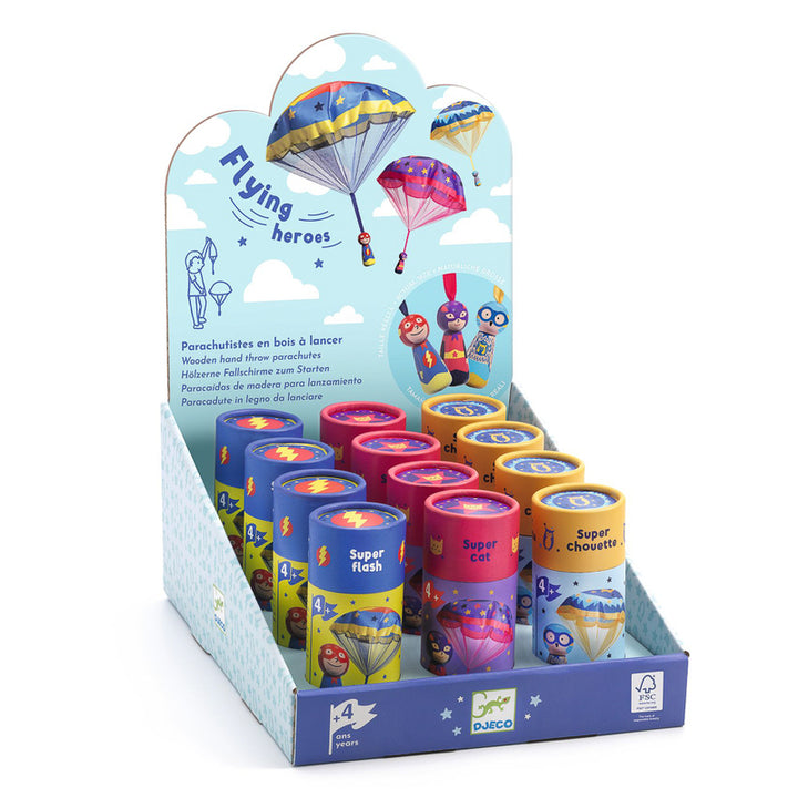 Djeco - Wooden Hand-Throwing Parachutists (Individual)