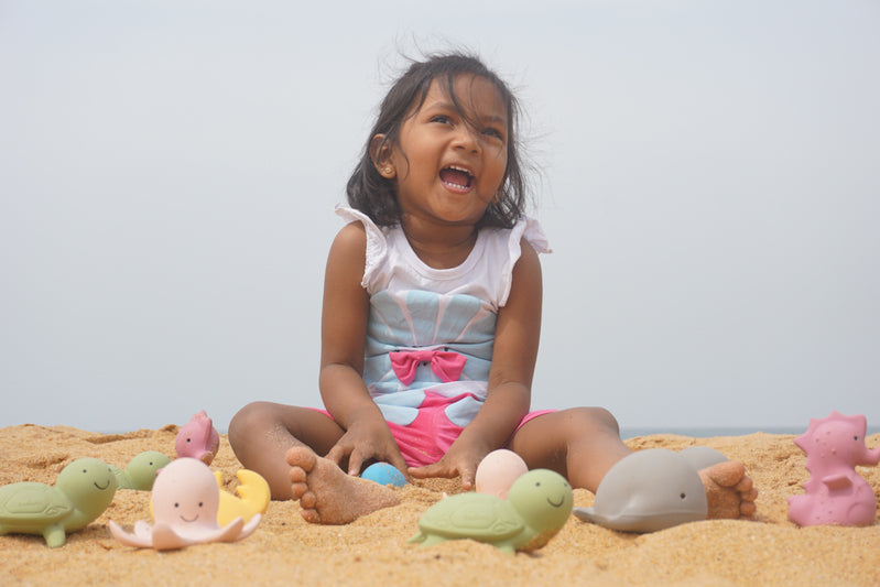 Tikiri - Baby Teether & Bath Toy - Ocean Animals (Individual)