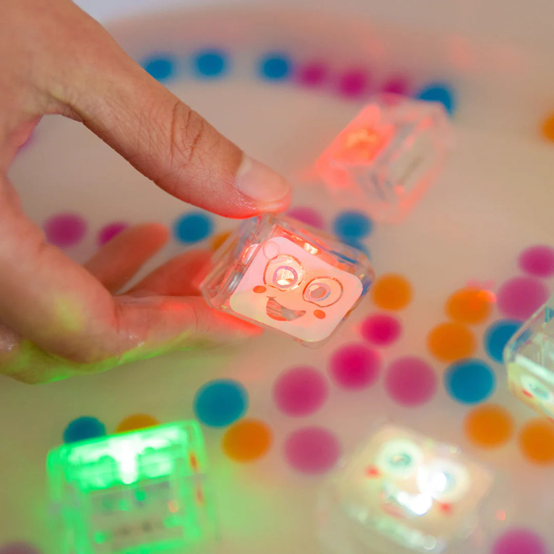 Glo Pal - Light-Up Water Activated Glo Cubes - Party (Multi-Coloured)