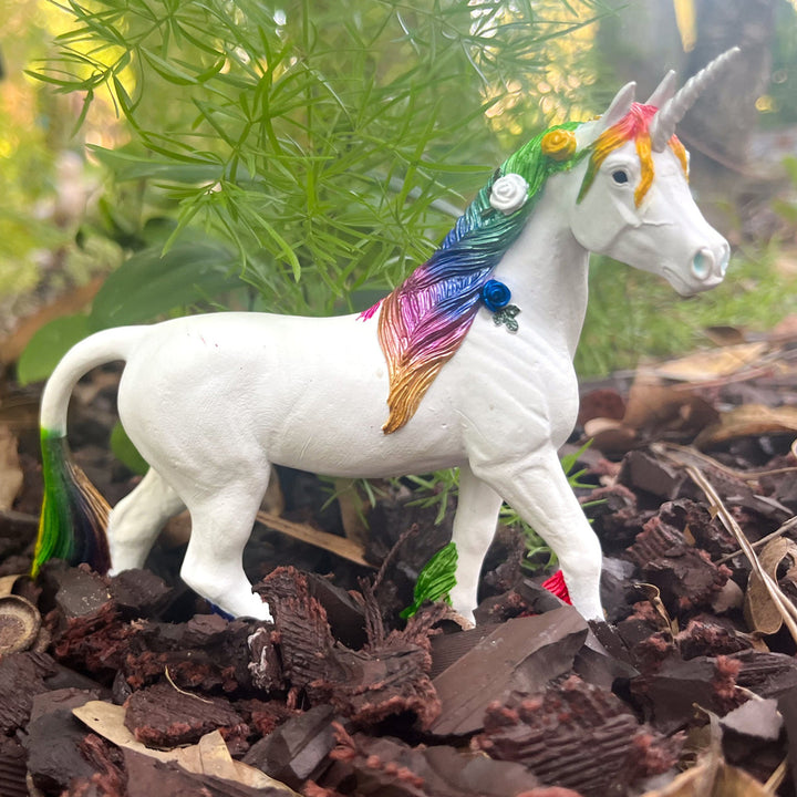 Safari - Rainbow Unicorn