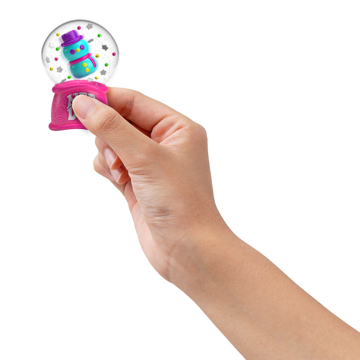 Schylling - NeeDoh - Squish N Snow Globe (Individual)