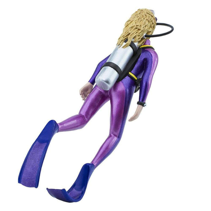 Safari - Michelle the Underwater Adventurer